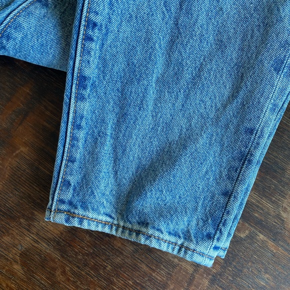 Levi’s White Oak Selvedge Jeans - Picture 2 of 9